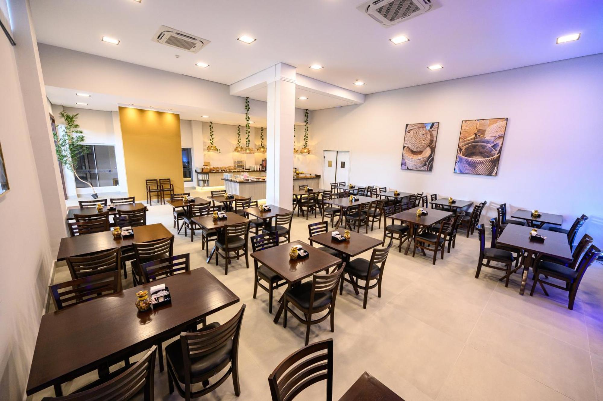 酒店 Unihotel