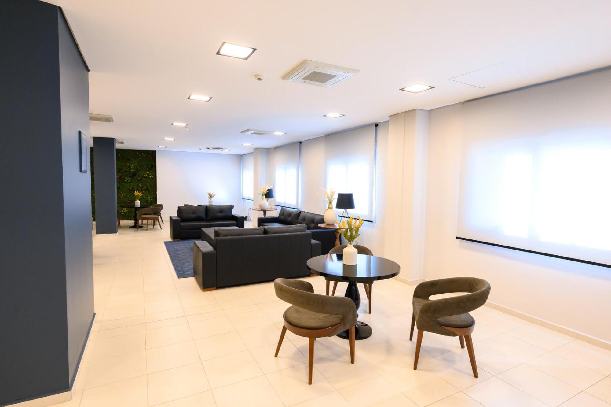 酒店 Unihotel